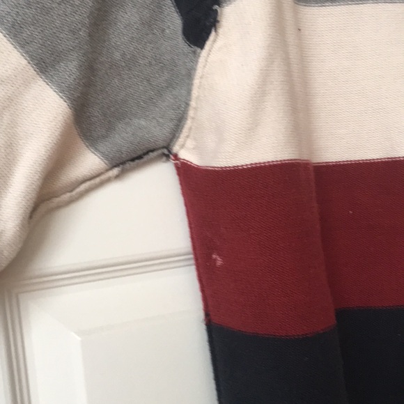 Saks Fifth Avenue Crew Neck - Picture 9 of 10